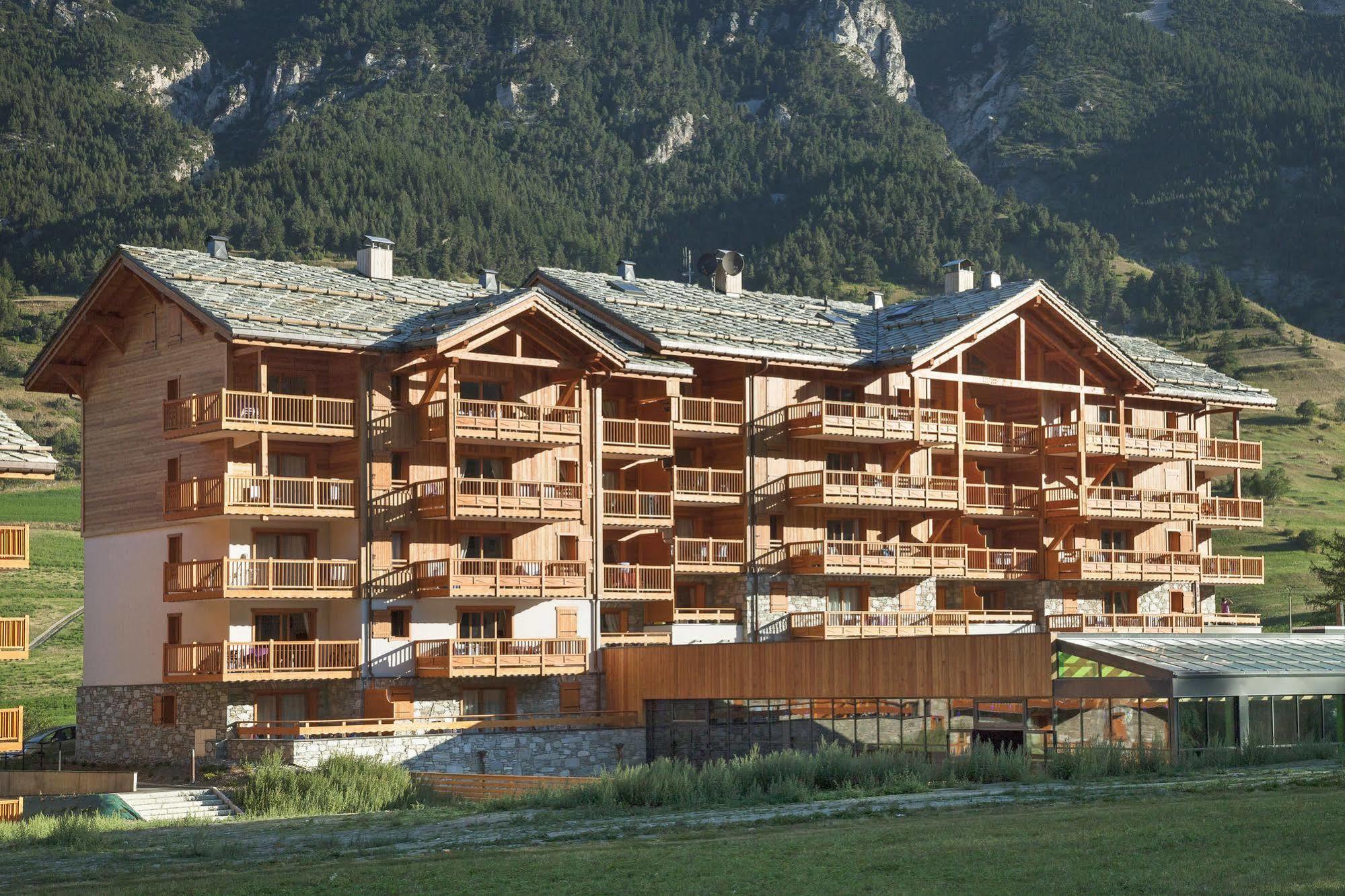 Cgh Residences & Spas Les Chalets De Flambeau Lanslebourg-Mont-Cenis Exteriér fotografie