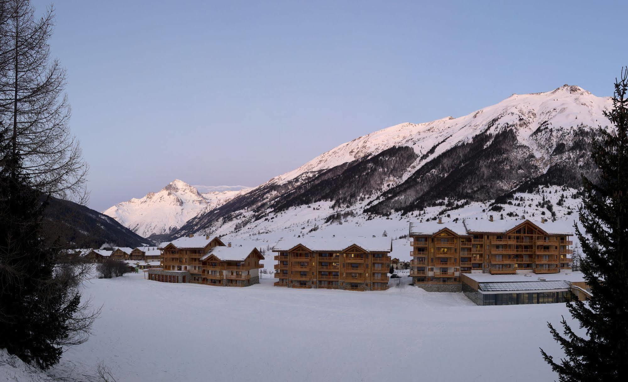Cgh Residences & Spas Les Chalets De Flambeau Lanslebourg-Mont-Cenis Exteriér fotografie